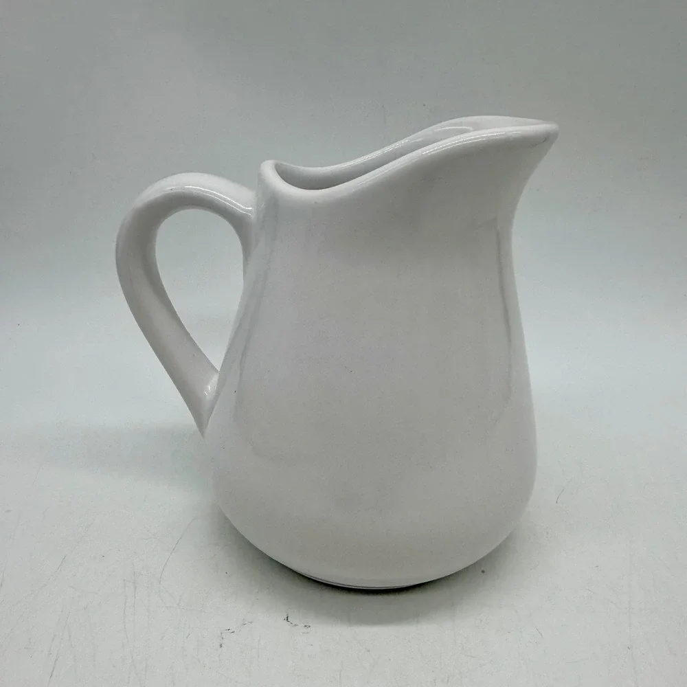 White Ceramic Pitcher Creamer Gravy Boat Farmhouse Style Kitchenware Excellent